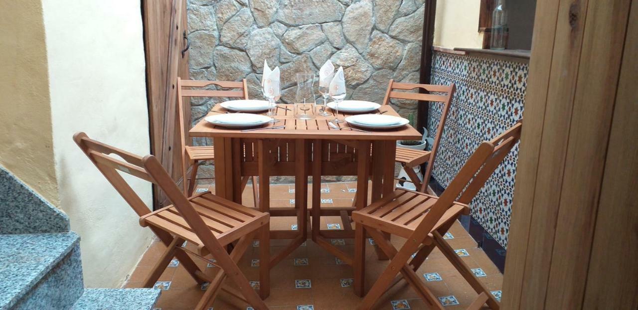 Casa Cuartel Villa El Gastor Eksteriør bilde